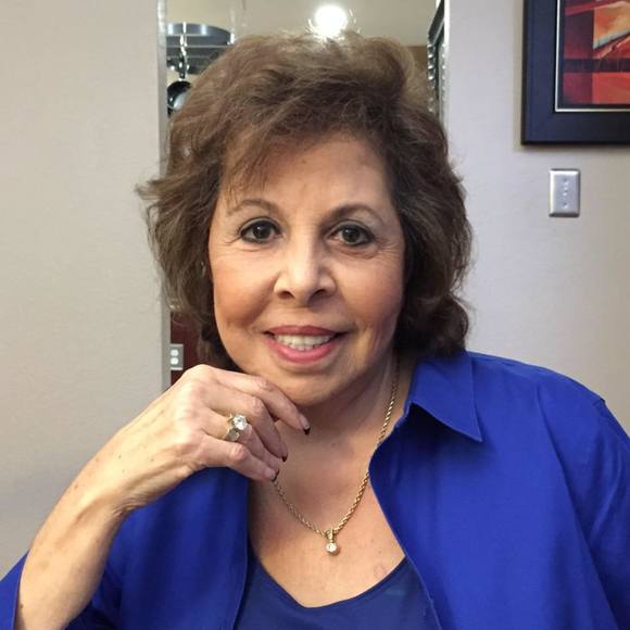 Meet your Posher, Sonia - Picture 1 of 1